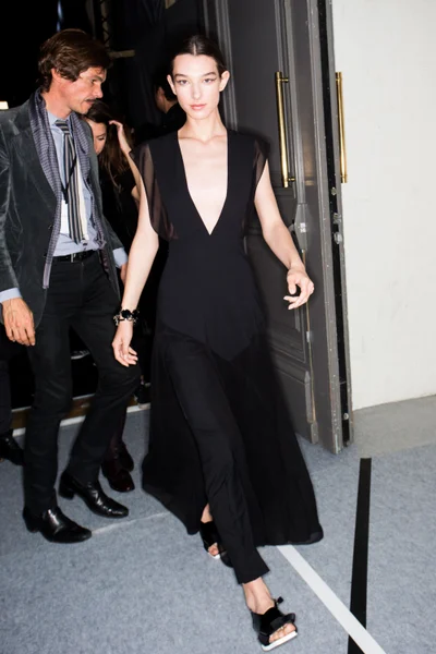 Look 19